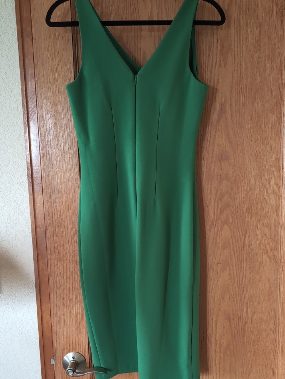 WHBM Green V-Neck Sheath Dress Aura Collection - Picture 2 of 4